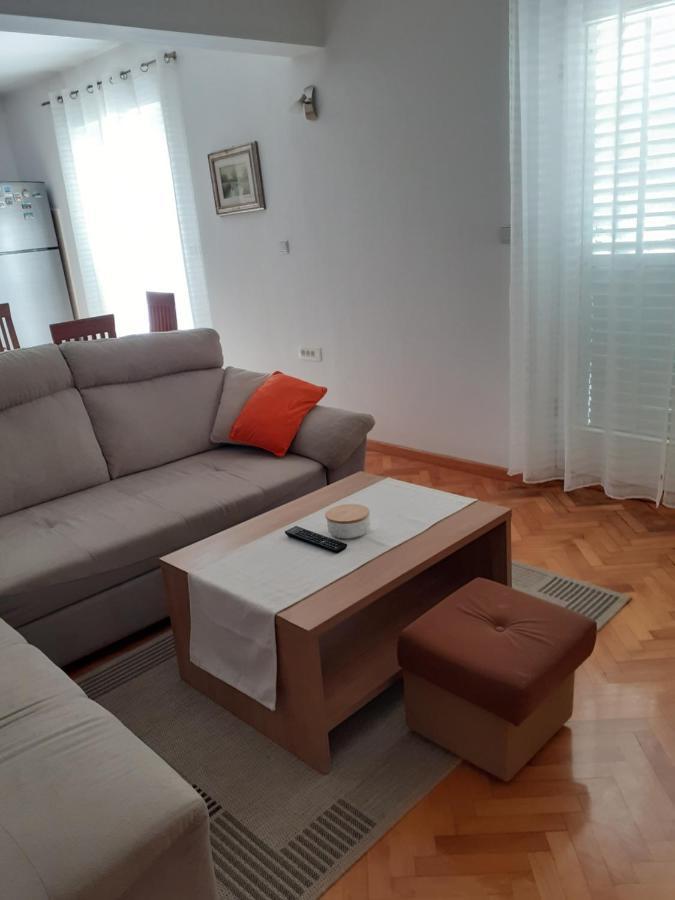 Apartman Maja & Marin Daire Biograd Na Moru Dış mekan fotoğraf