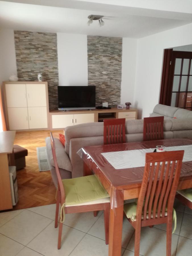 Apartman Maja & Marin Daire Biograd Na Moru Dış mekan fotoğraf